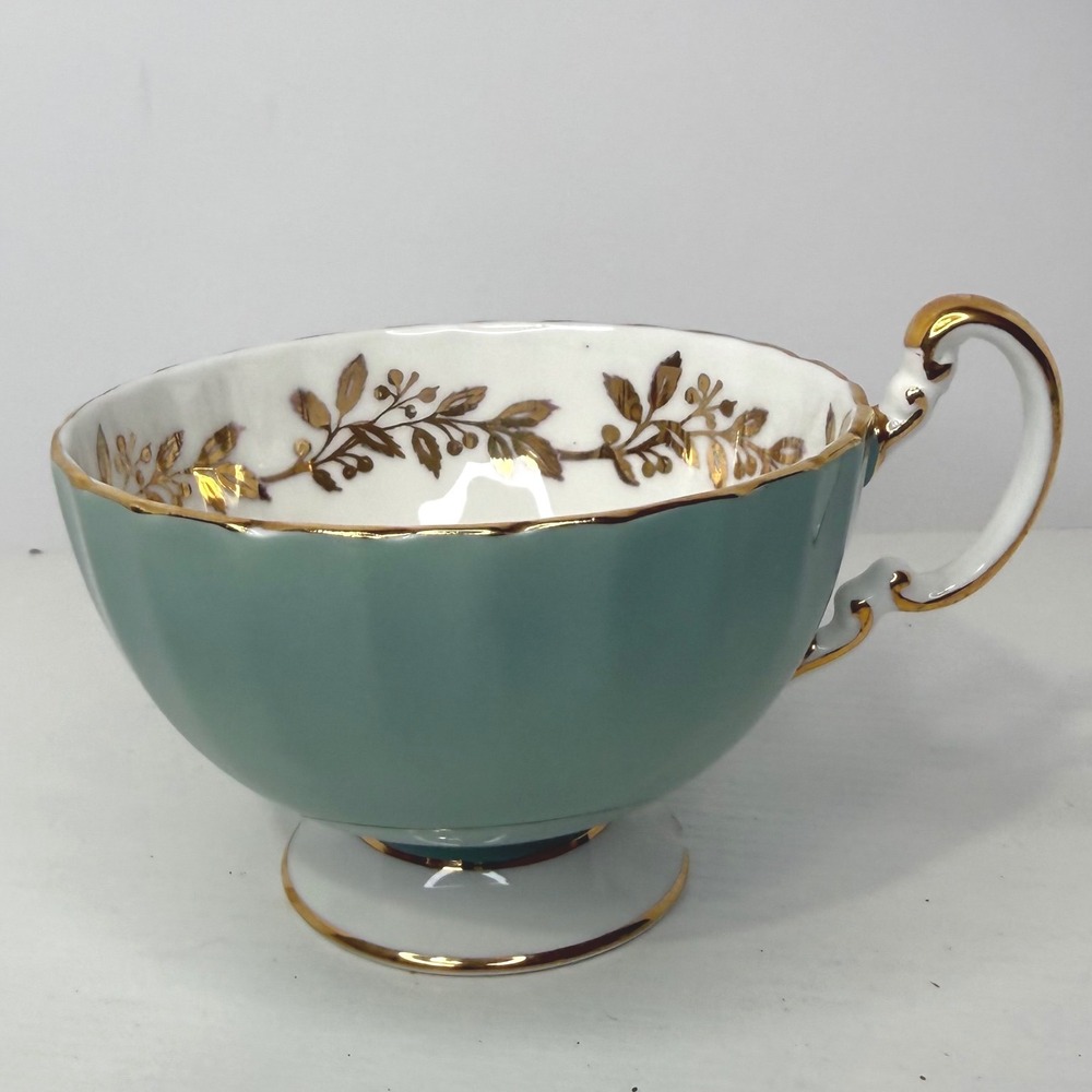 Aynsley Fine English Bone China Teacup Green Gold Leaf‎ Fruit Scene Numbered
